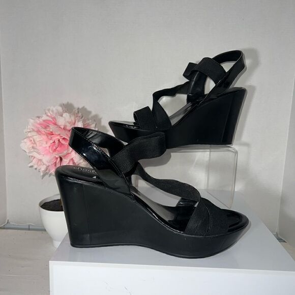 Authentic Charles David “Frankie” - Picture 2 of 6